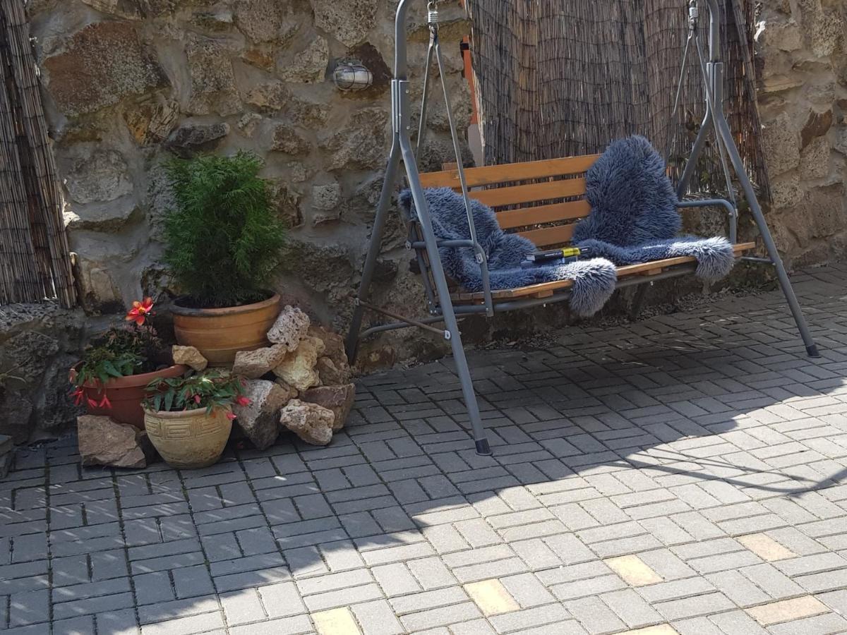 Ubytovanie Pod Hradom Sklené Teplice Exteriör bild